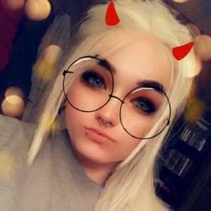 Meet your Posher, Lila